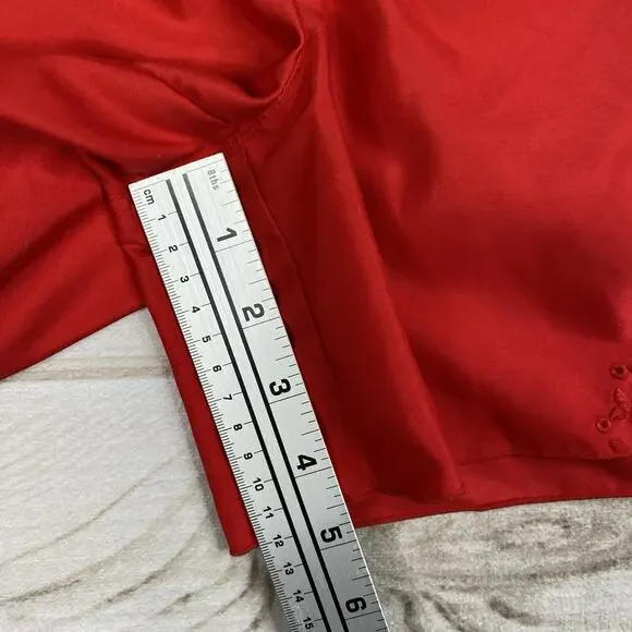 Athleta Shorts Womens 10 Red Coastal Eyelet Floral Embroidered Cut Out - Picture 6 of 13